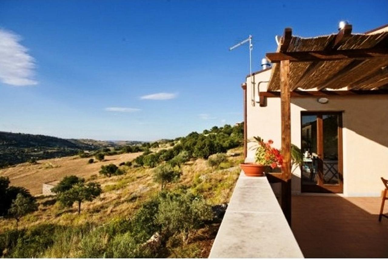 Casa Vacanze Modicarte ภายนอก รูปภาพ